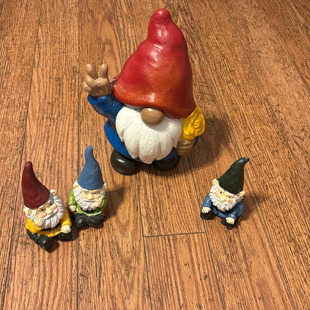 Lot of garden gnomes